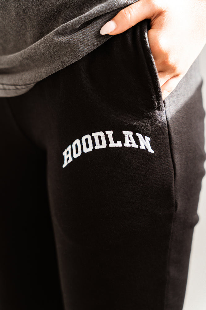 HOODLAN STAPLE TRACKPANTS